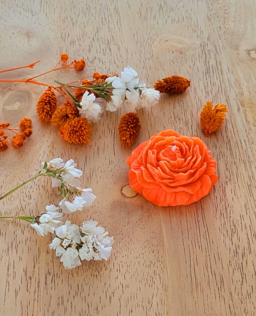 Petite bougie pivoine orange