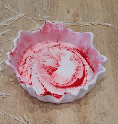 Contenant vague marbré rouge