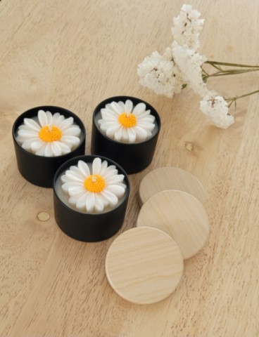 Bougies boîte métal et marguerite