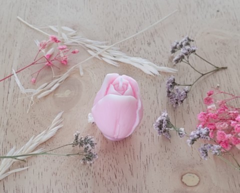Petite bougie tulipe rose